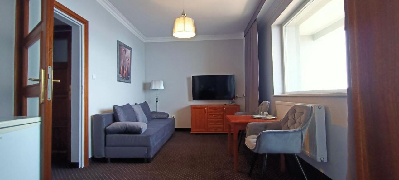 Hotel Wodnik Twoj Hotel Z Widokiem Na Morze أوسترونيه مورسكية المظهر الخارجي الصورة