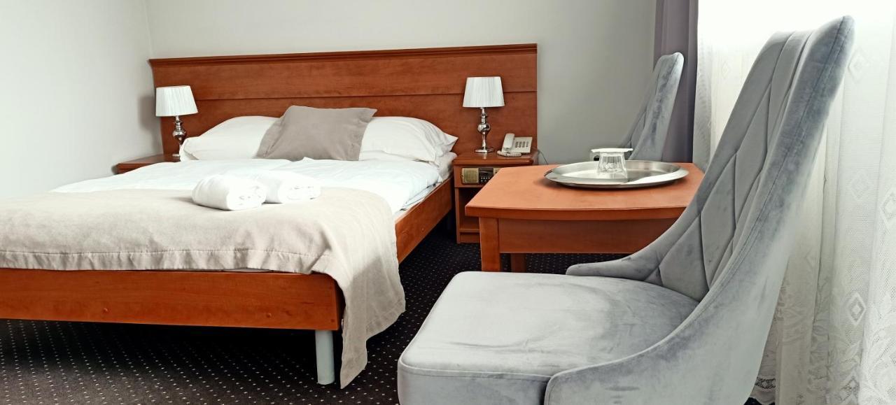 Hotel Wodnik Twoj Hotel Z Widokiem Na Morze أوسترونيه مورسكية المظهر الخارجي الصورة