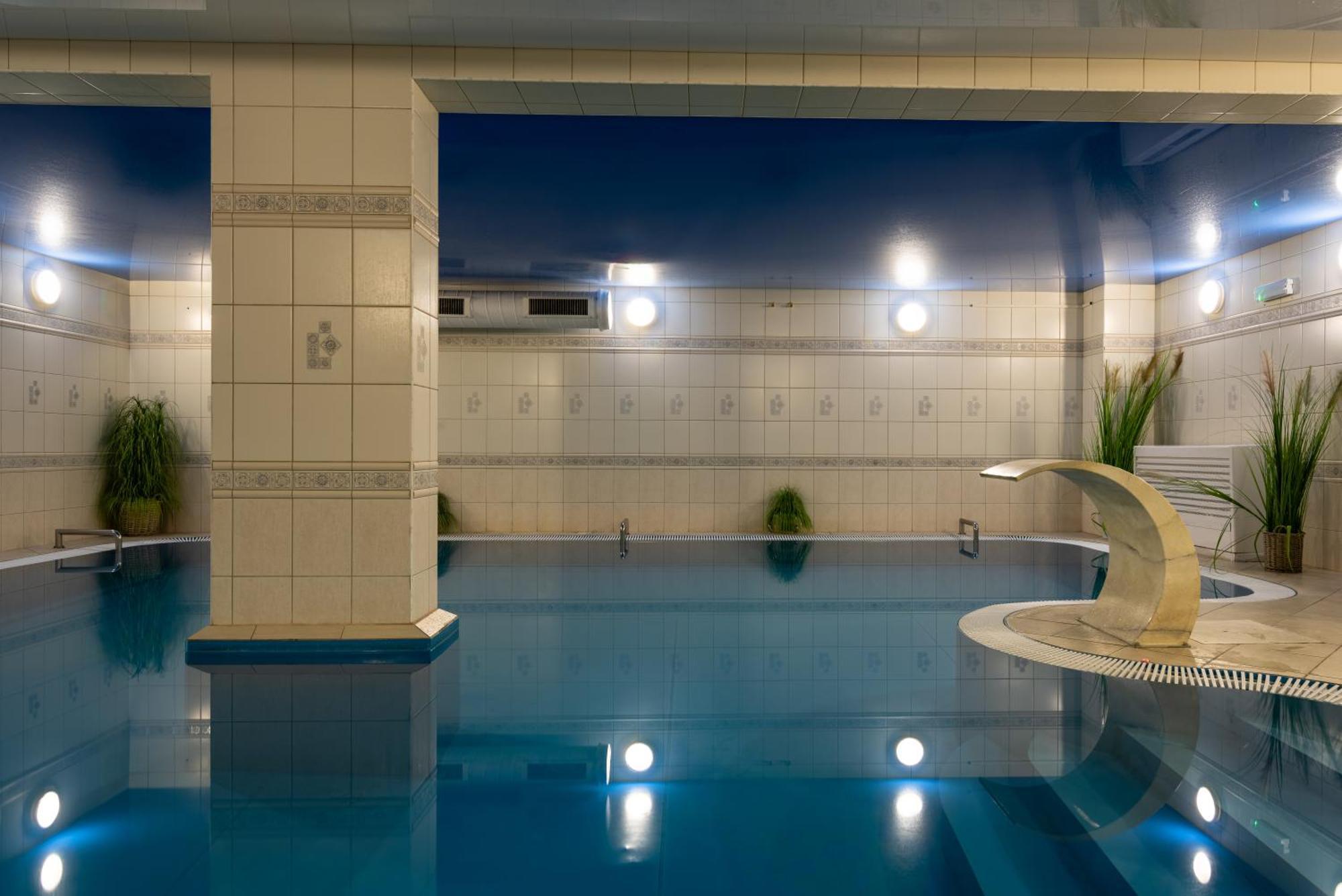 Hotel Wodnik Twoj Hotel Z Widokiem Na Morze أوسترونيه مورسكية المظهر الخارجي الصورة
