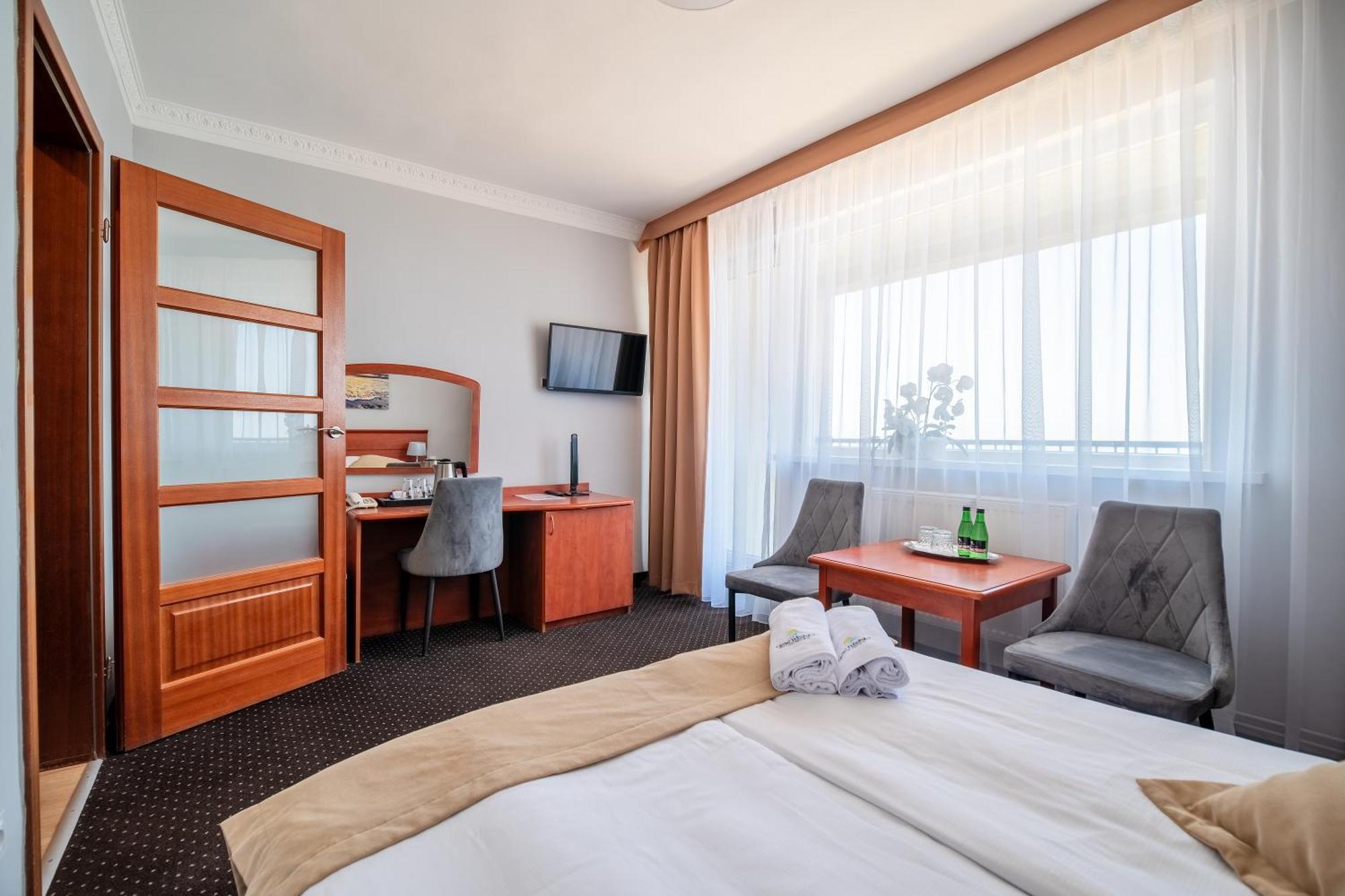Hotel Wodnik Twoj Hotel Z Widokiem Na Morze أوسترونيه مورسكية المظهر الخارجي الصورة